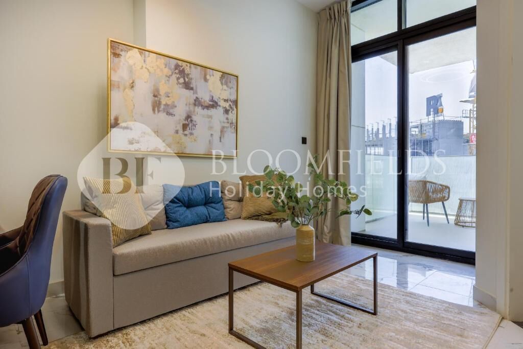 Apartment, Balcony, City View