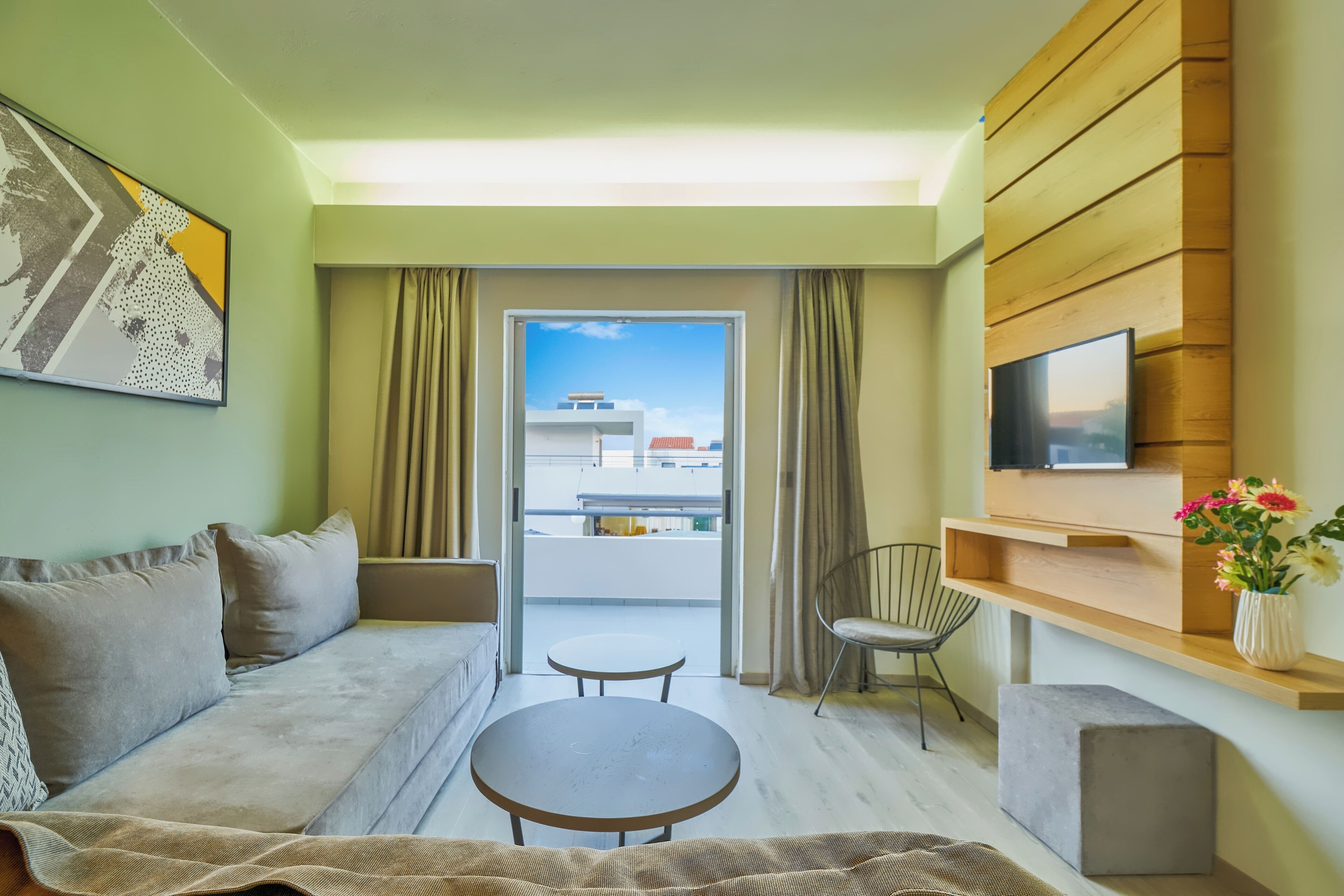 Superior Apartment, 1 Bedroom, Pool View | In-room safe, blackout drapes, free WiFi