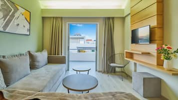 Superior Apartment, 1 Bedroom, Pool View | In-room safe, blackout drapes, free WiFi