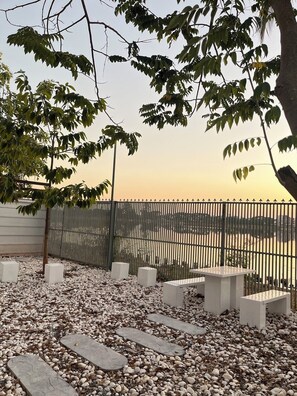 미분류 이미지, 3/12장, 버튼