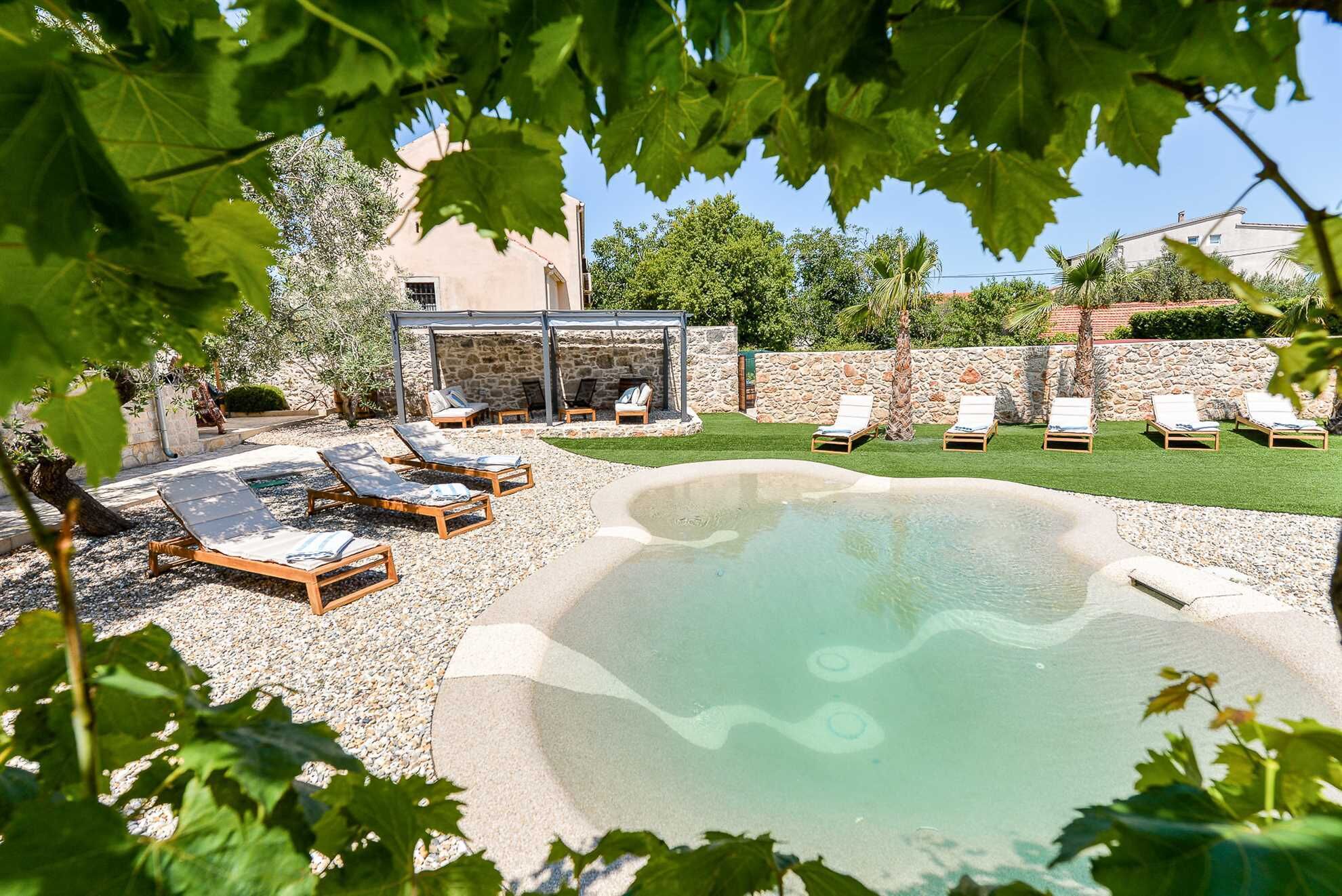 Seasonal outdoor pool