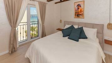 In-room safe, blackout drapes, iron/ironing board, free WiFi