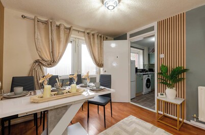 1 Bed- Sleeps 2 - Pet Friendly - City Centre