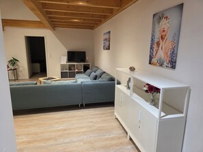 Nicht klassifiziertes Bild, 2 von 31, Schaltfläche