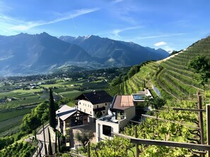 Exterior - Pratenberg Apartment Weite Penthouse with Mountain View, Sauna & Rooftop Saltwater Pool (Merano)