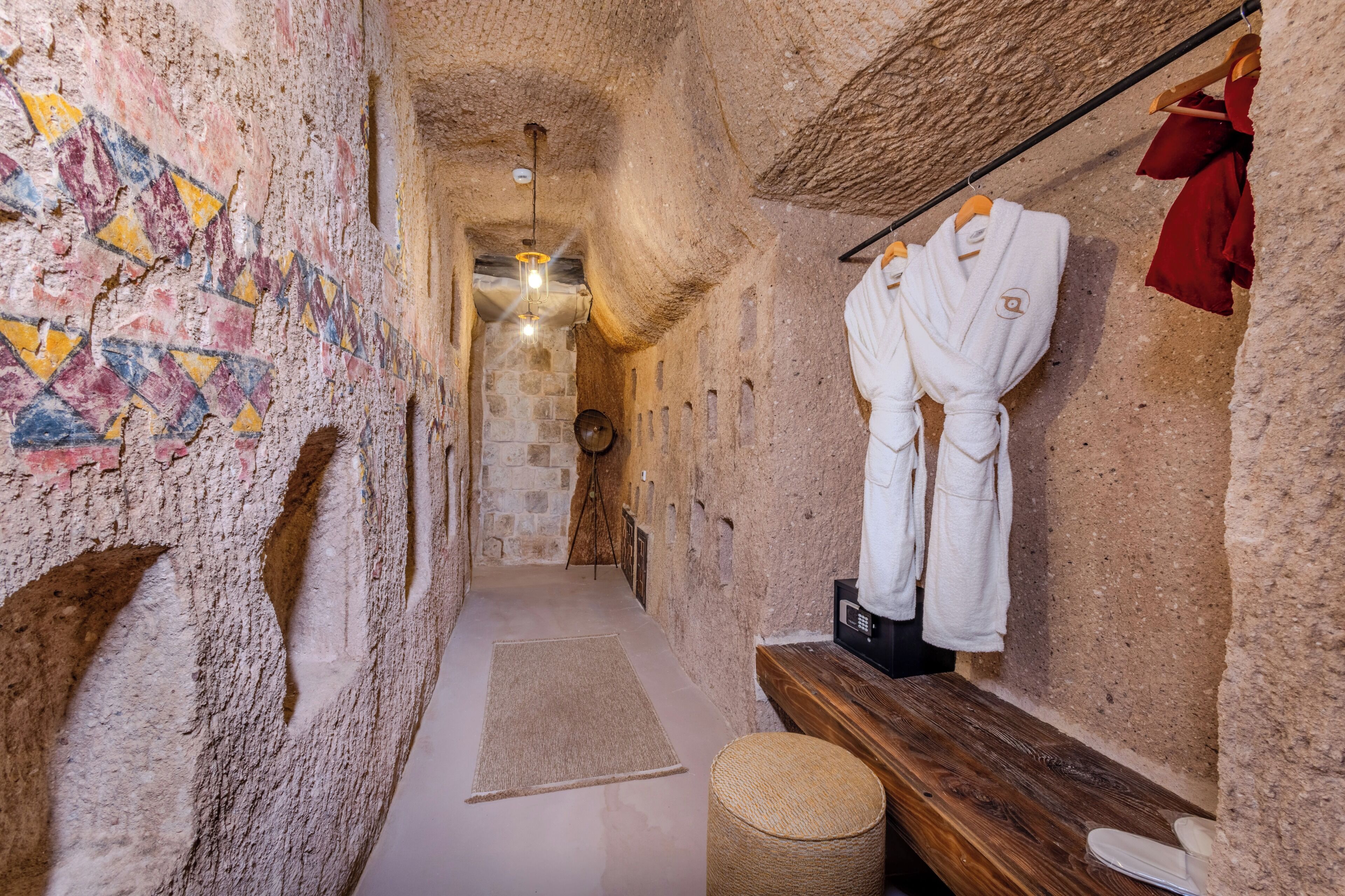Chapel Cave Suite with Private Pool | In-room safe, blackout drapes, soundproofing, WiFi (free)
