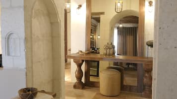 Superior Studio Suite | Interior