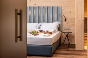 Design Suite, Terrace | Minibar, in-room safe, individually furnished, iron/ironing board - CALEPINA ALPINE SUITE (Trento)
