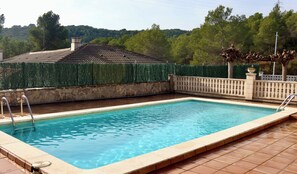 Luokittelematon kuva, 4 kautta 21, painike