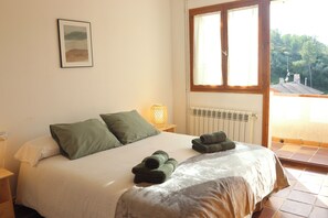 Unclassified image, 5 of 29, button - Vrbo Property (Costa-Cunit)