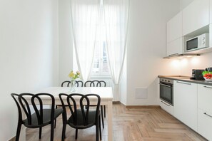 Dining - Residence in Como with 1 bedrooms sleeps 4 (Como)
