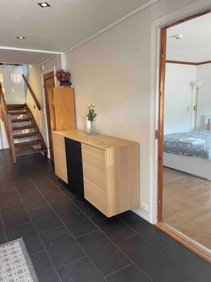 Shared Dormitory, 1 Bedroom, Balcony, Mountain View | Interior