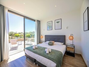 5 bedrooms, desk, iron/ironing board, free WiFi - Villa Diciottu (Porto-Vecchio)