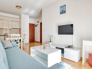 TV - Wohnung "Premier" mit Meerblick by Interhome (Herceg Novi)