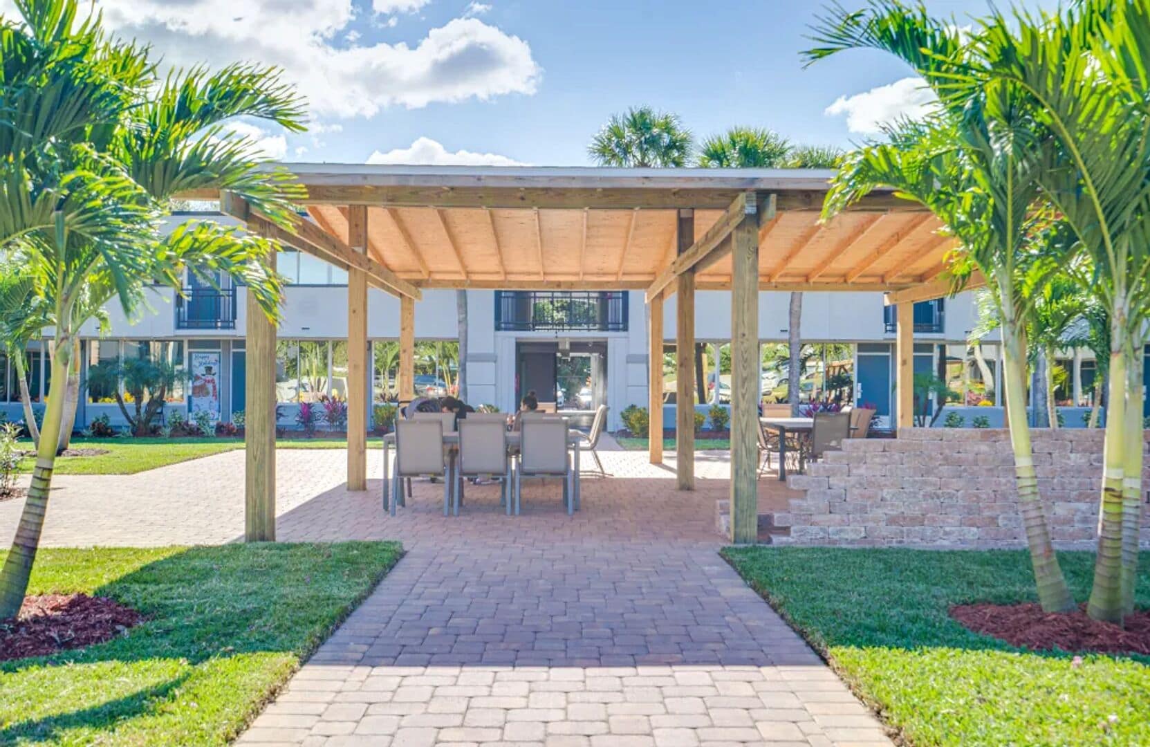 Apartment (1 Bedroom) | Exterior