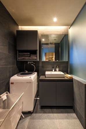 Basic Apartment, 2 Bedrooms, Non Smoking, Balcony