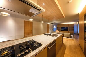 Basic Apartment, 2 Bedrooms, Non Smoking, Balcony