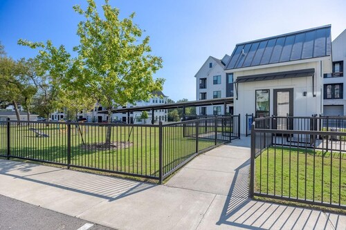 Landing Furnished Apartments - Salado