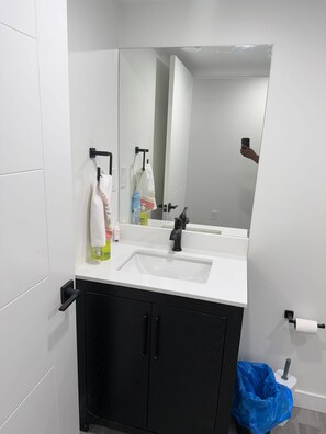 Room, 1 Bedroom, Ocean View | Bathroom - Room-haven in the Prairies SB (Winnipeg)