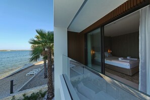 Nicht klassifiziertes Bild, 2 von 17, Schaltfläche