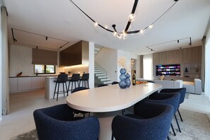 Nicht klassifiziertes Bild, 3 von 17, Schaltfläche