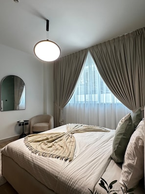Iron/ironing board, free WiFi - Grand Stay Holidays Homes 2 Zomoroda (Dubai)