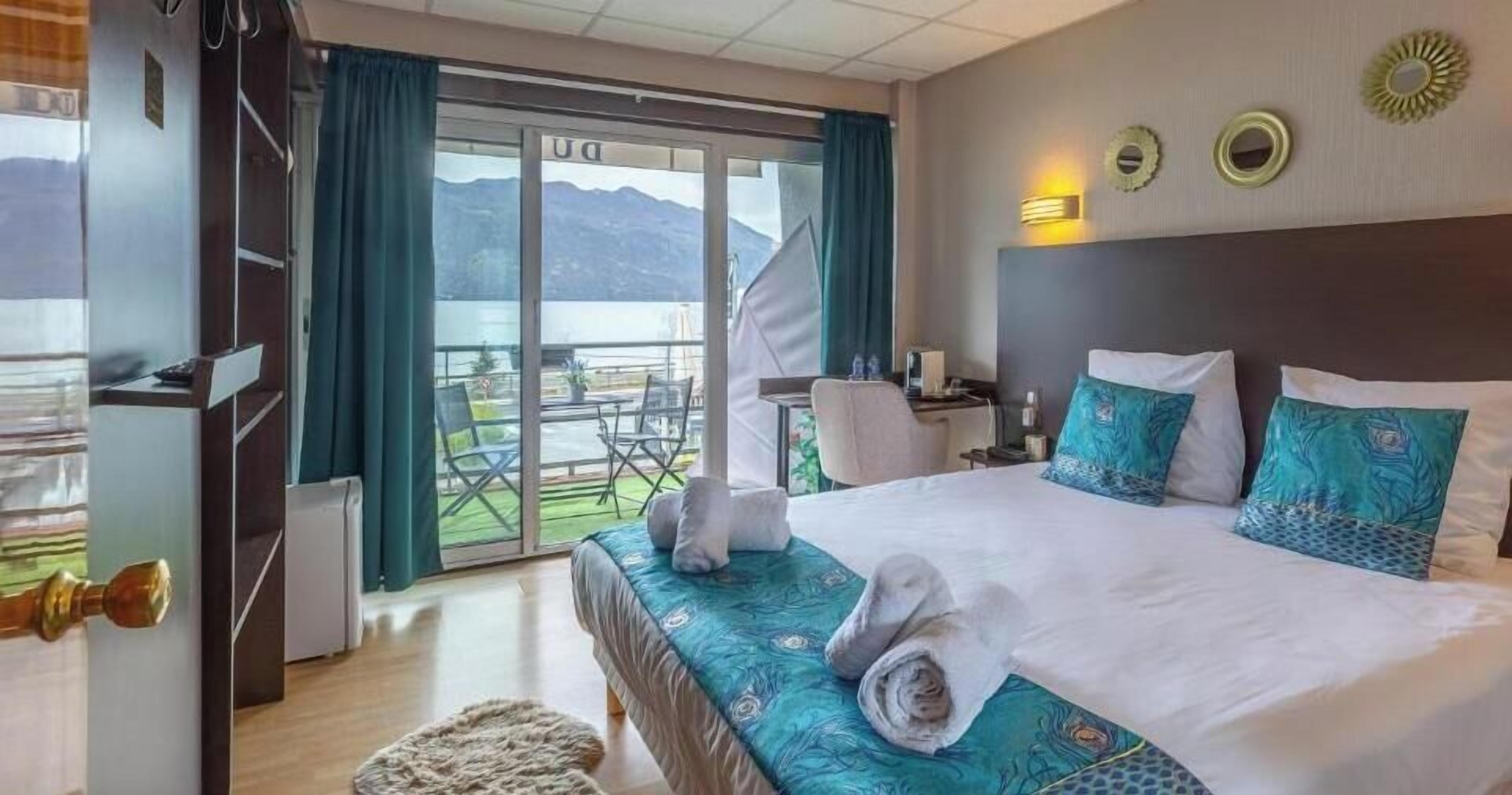 Double Room, Balcony, Lake View
