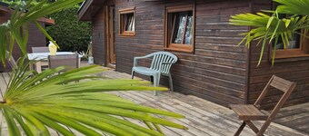 Gîte Chalet with Private Pool & Spa - 20 min from the Sea / Opal Coast