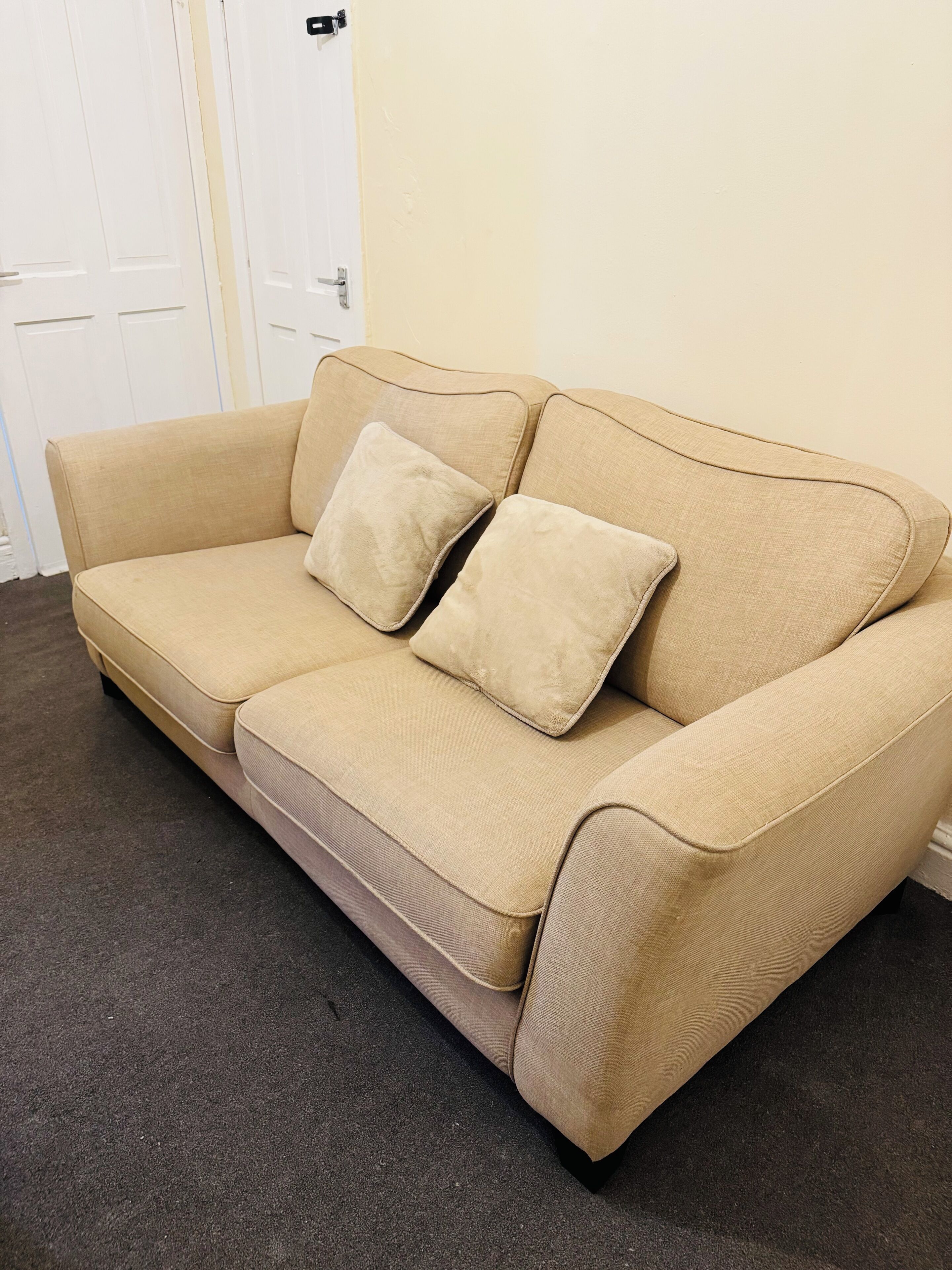 Shared Dormitory, 1 Bedroom | Living area