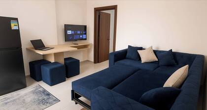 Room-charming Guest Room With Private En