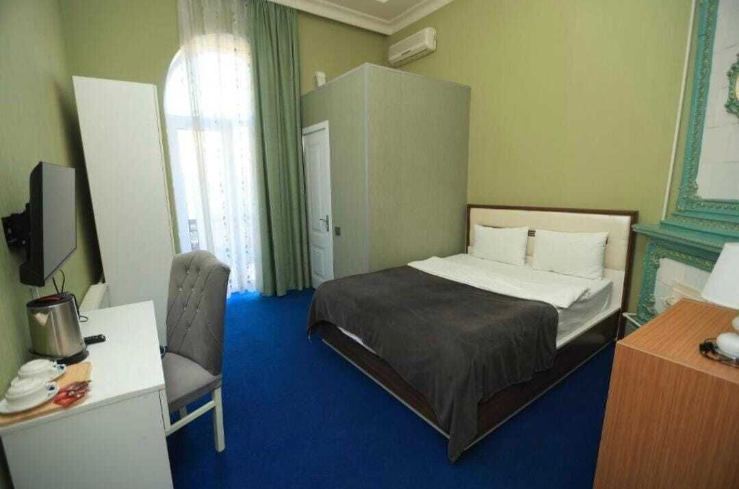 Deluxe Double Room, Balcony, City View | Wi-fi percuma 