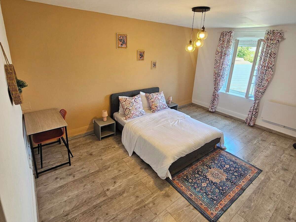 1 bedroom, iron/ironing board, WiFi, bed sheets