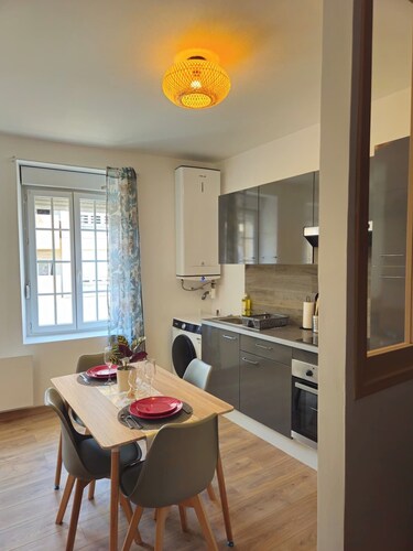Grand appartement familial 47 m² rénové au 1er étage - Portes des Ardennes