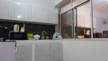 Bungalow, 1 Bedroom, Accessible, Ocean View | Interior