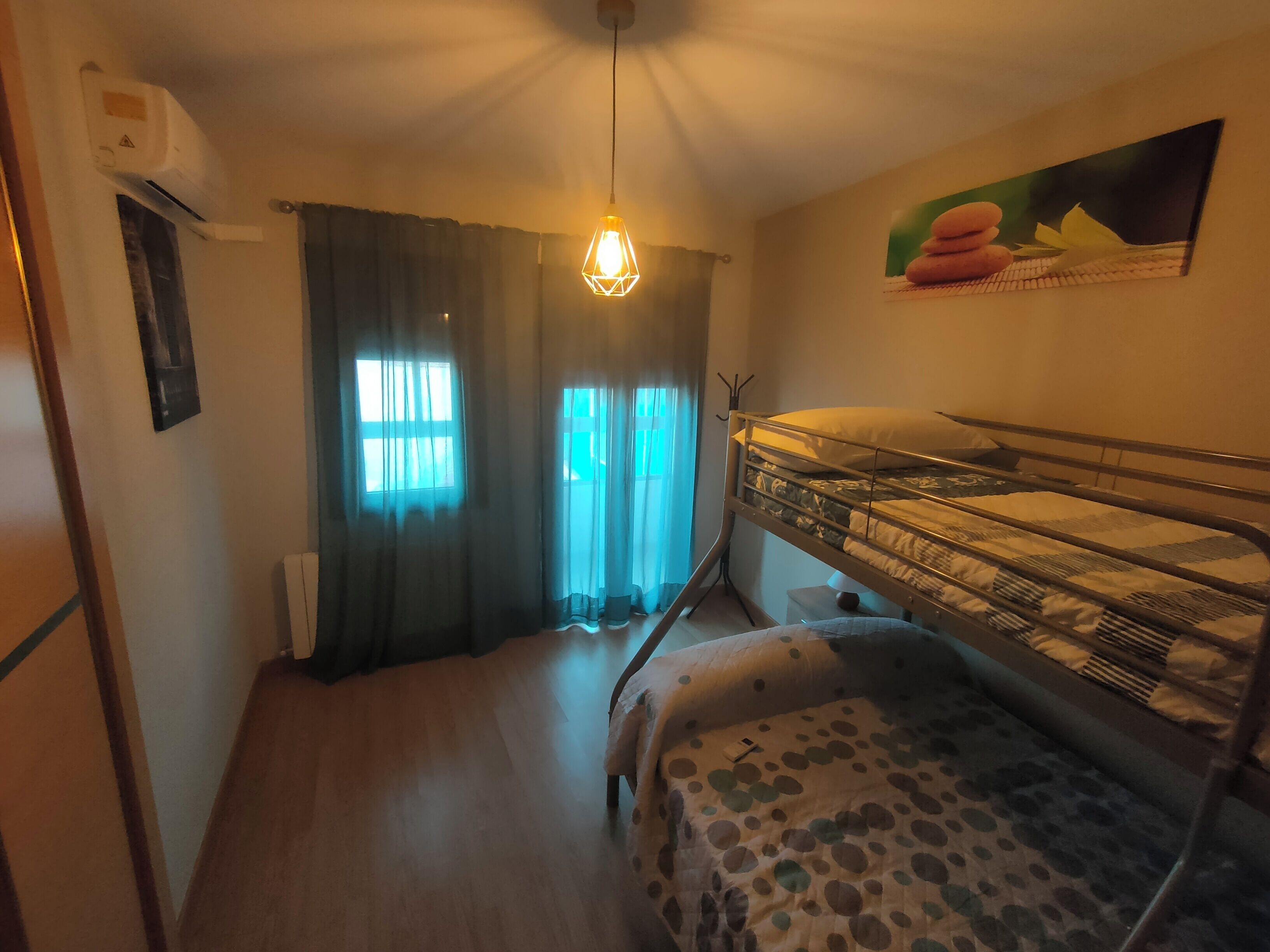 3 間睡房、Wi-Fi、床單