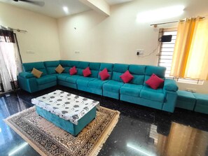 Nicht klassifiziertes Bild, 2 von 16, Schaltfläche