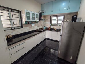 Nicht klassifiziertes Bild, 5 von 16, Schaltfläche