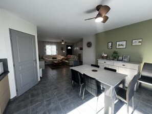 Dining - Maison Le Verdier - Parenthèse de Charme (Montans)