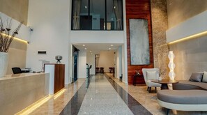 Lobby - The Scenic Hotel  (Phnom Penh)