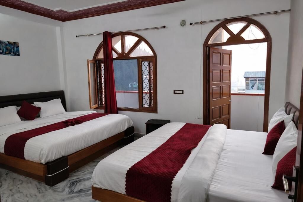 Deluxe Double or Twin Room, Balcony, Mountain View