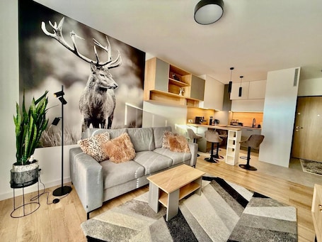Living area. Jarzebinowa Loft by JumpInHere