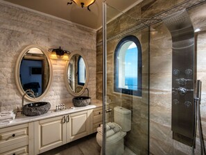 Towels - VILLA SANTORINI, WEIN DUNKLES MEER VILLEN by Interhome (Agia Pelagia)