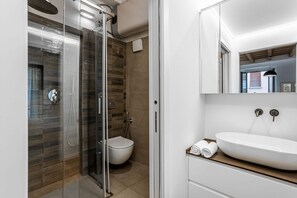 Shower, towels, shampoo - Easylife - Milano - Mora 2 - Ticinese  (Milano)