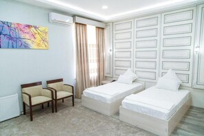 Unclassified image, 4 of 31, button - Shedevr plaza (Namangan shaxar)