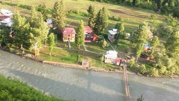 Cảnh từ trên cao