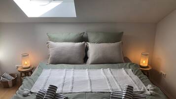 2 soverom og sengetøy