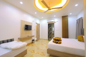 Unclassified image, 4 of 37, button - Maa Kela Devi Shanti Atithi Bhawan (Vrindavan)