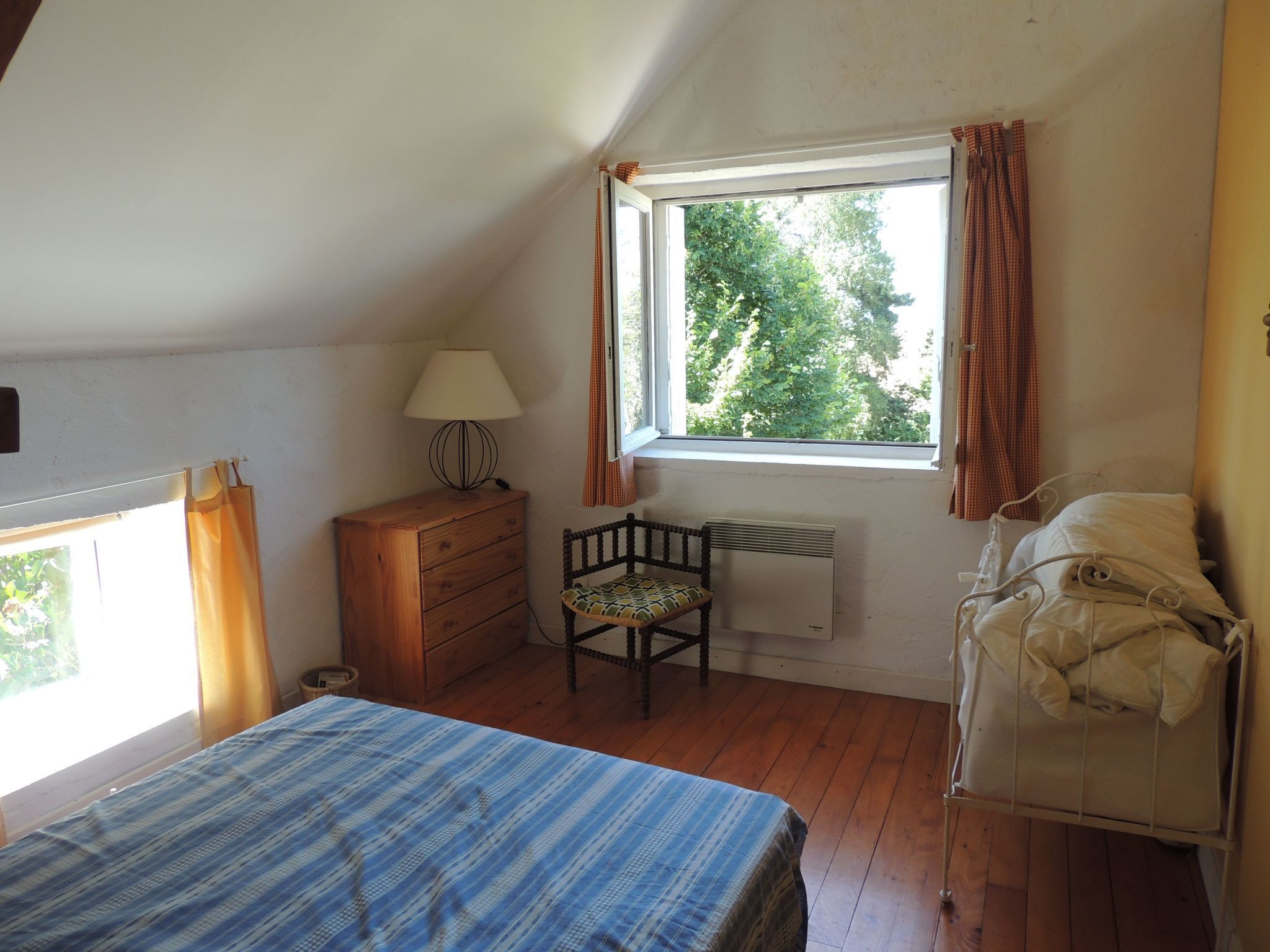 3 bedrooms, Internet