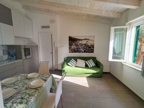 Immagine non classificata, 2 di 19, pulsante