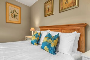 Cottage, 1 King Bed with Sofa bed, Non Smoking | Free WiFi - Pools Cottage 7 - Gardeners Cottage (Coventry)